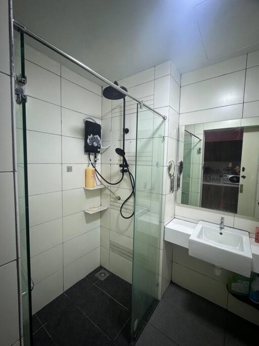 Hello Kitty Homestay - Cameron Highlands - Spacious Studio - Perfect For Families - Sleeps 4 And Baby تاناه راتا المظهر الخارجي الصورة