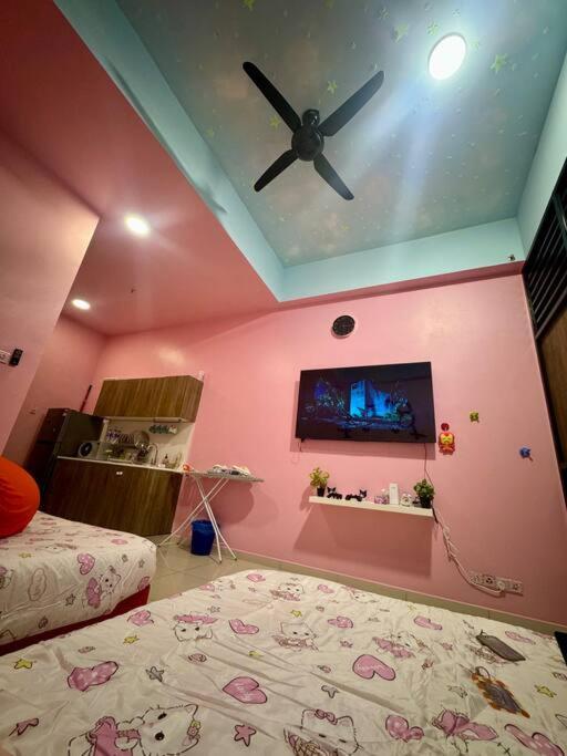 Hello Kitty Homestay - Cameron Highlands - Spacious Studio - Perfect For Families - Sleeps 4 And Baby تاناه راتا المظهر الخارجي الصورة